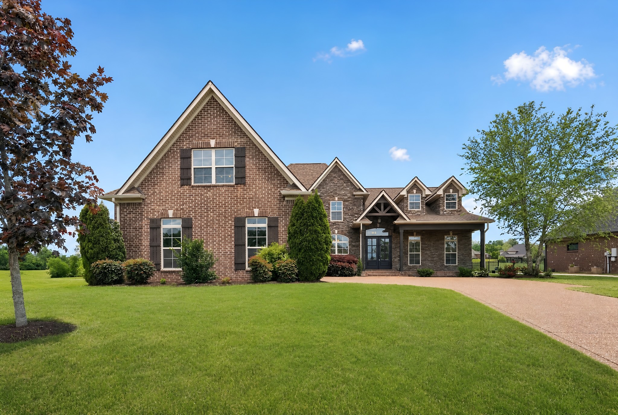 2162 Gorden Xing, Gallatin, TN 37066