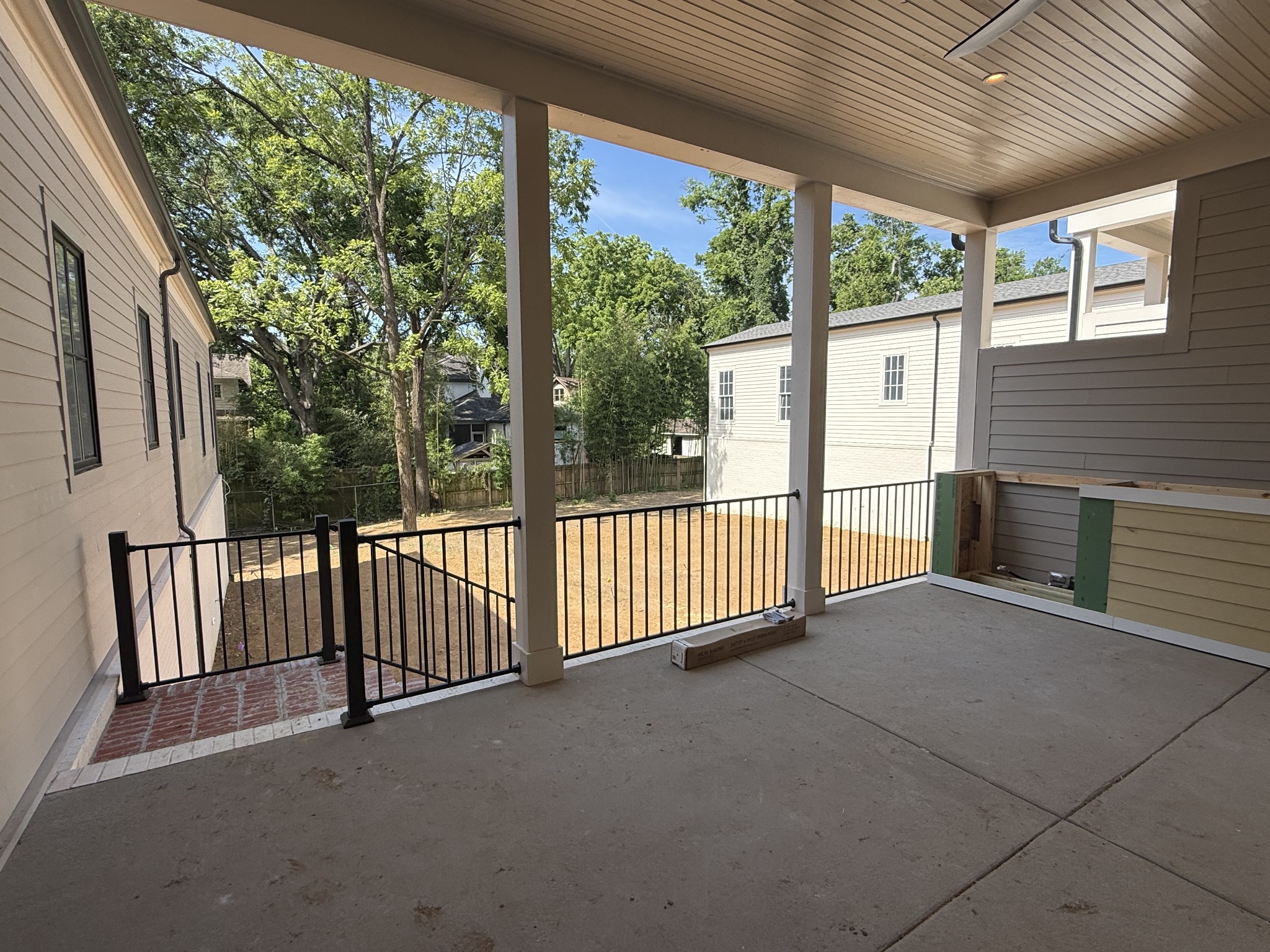 1131 Maplehurst Ln, Nashville, TN 37204