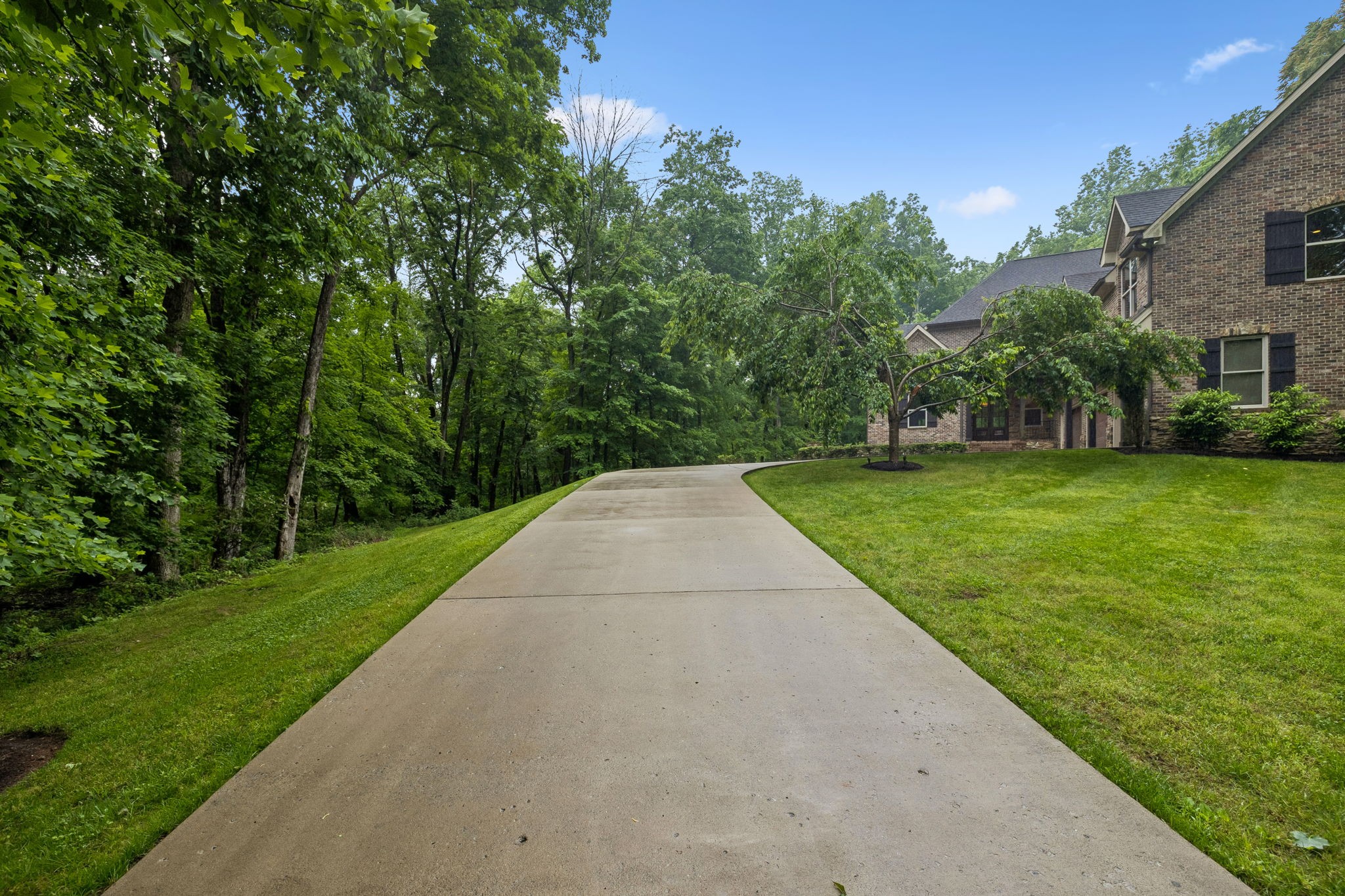 129 Timber Hills Rd, Hendersonville, TN 37075