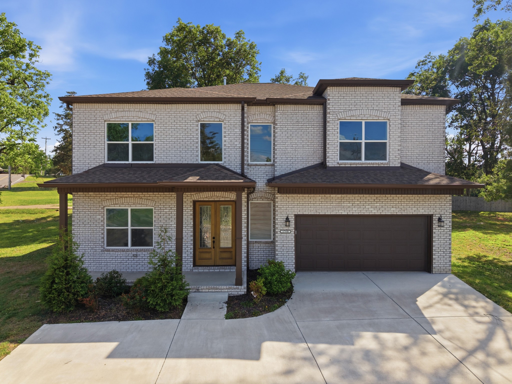 1760 W Main St, Lebanon, TN 37087