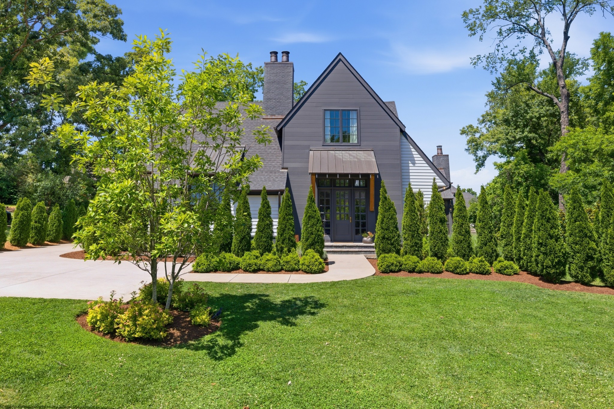 1138 Brookmeade Dr, Nashville, TN 37204