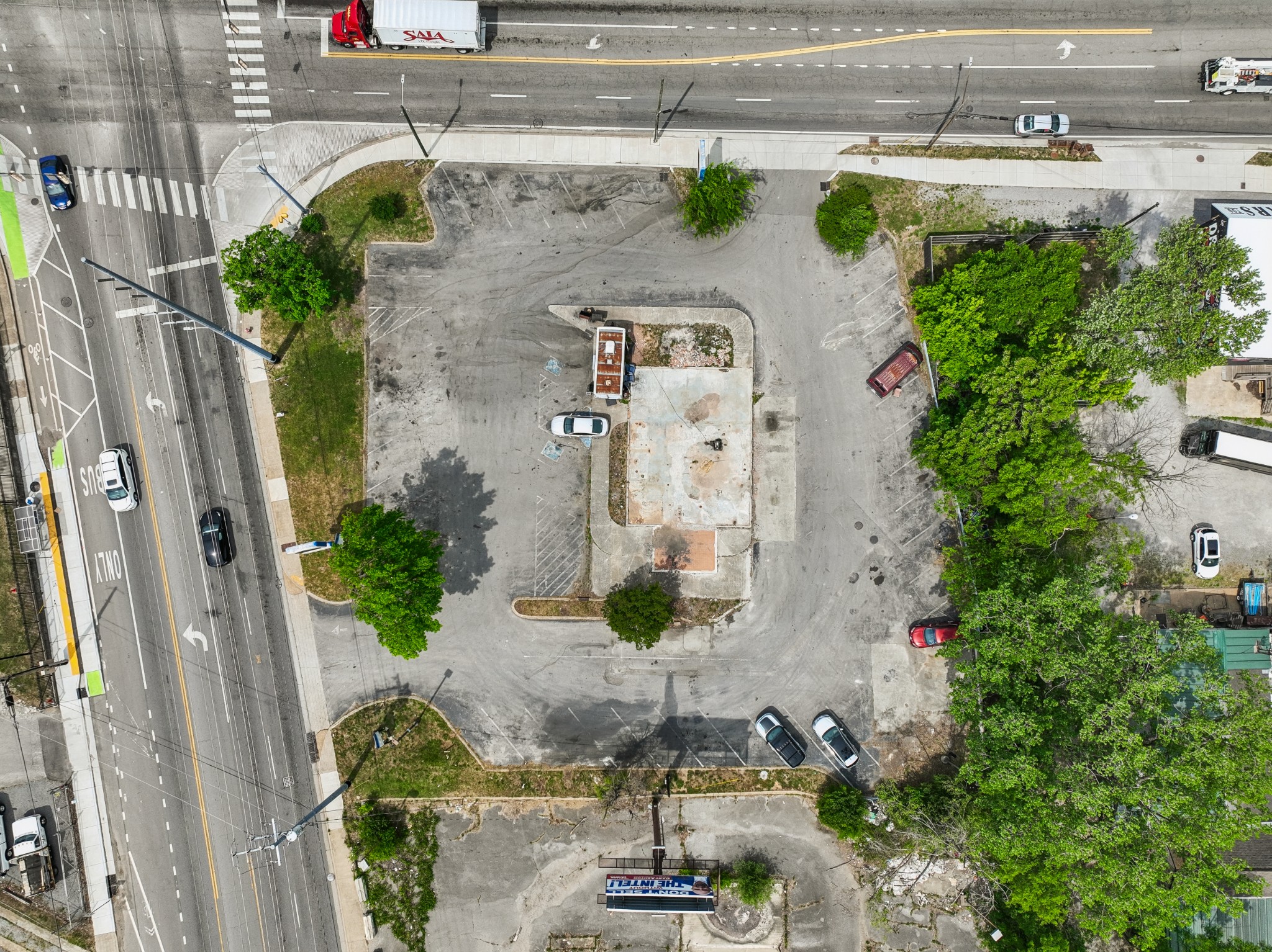 2201 Dickerson Pike, Nashville, TN 37207