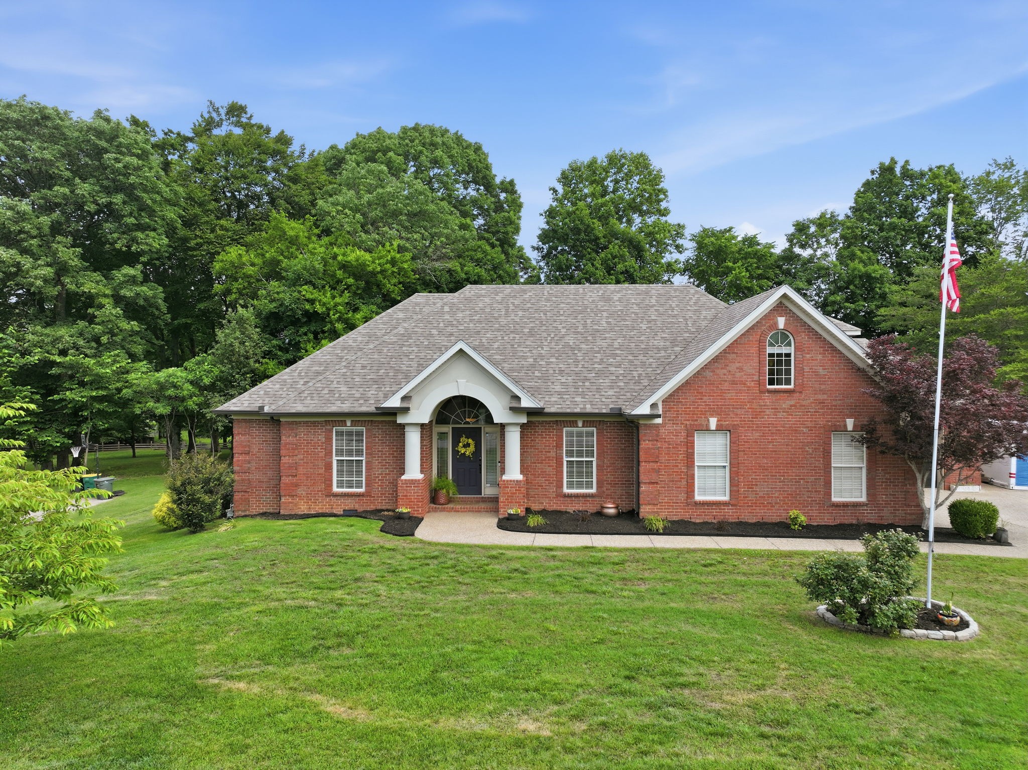 119 Millstone Way, White House, TN 37188