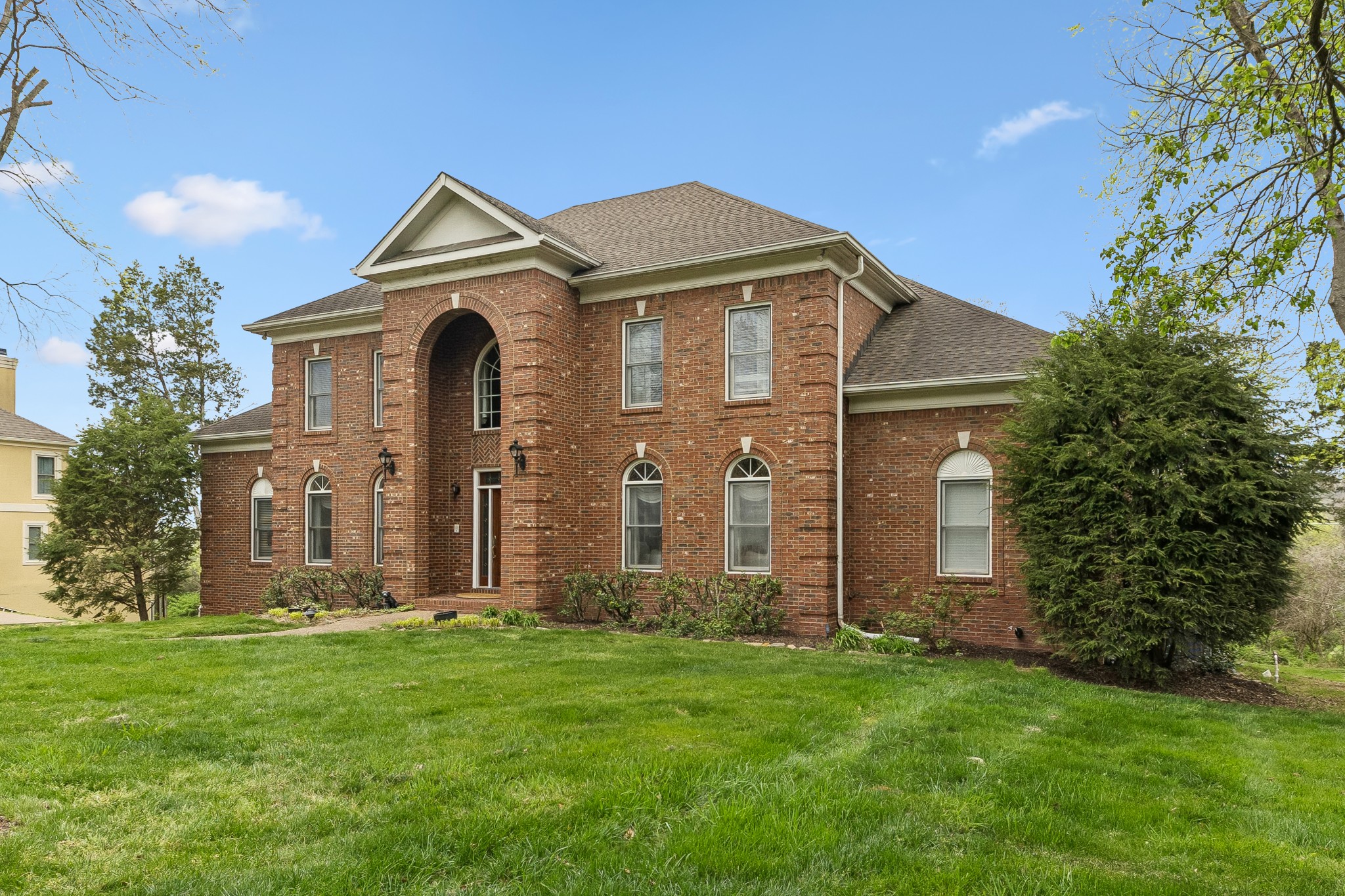 1022 Stonebridge Park Dr, Franklin, TN 37069