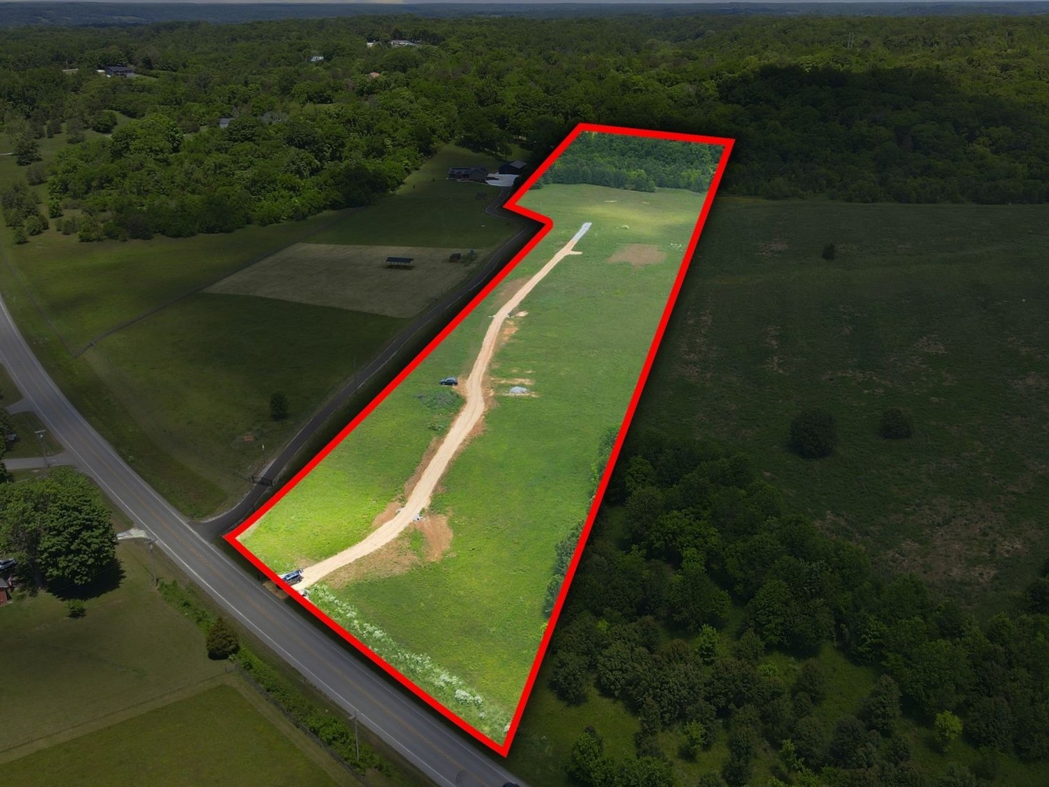 2600 Williamsport Pike, Columbia, TN 38401