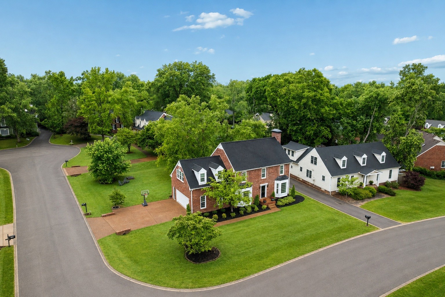 141 Cottonwood Dr, Franklin, TN 37069