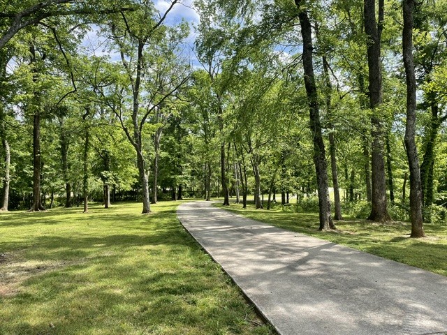 1023 Mount Olivet Rd, Hendersonville, TN 37075