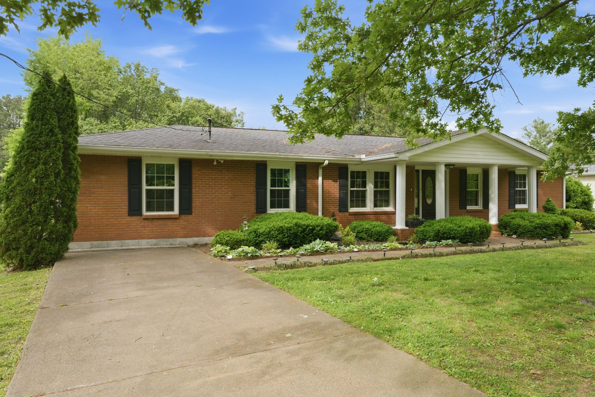 4449 Washington Rd, Greenbrier, TN 37073
