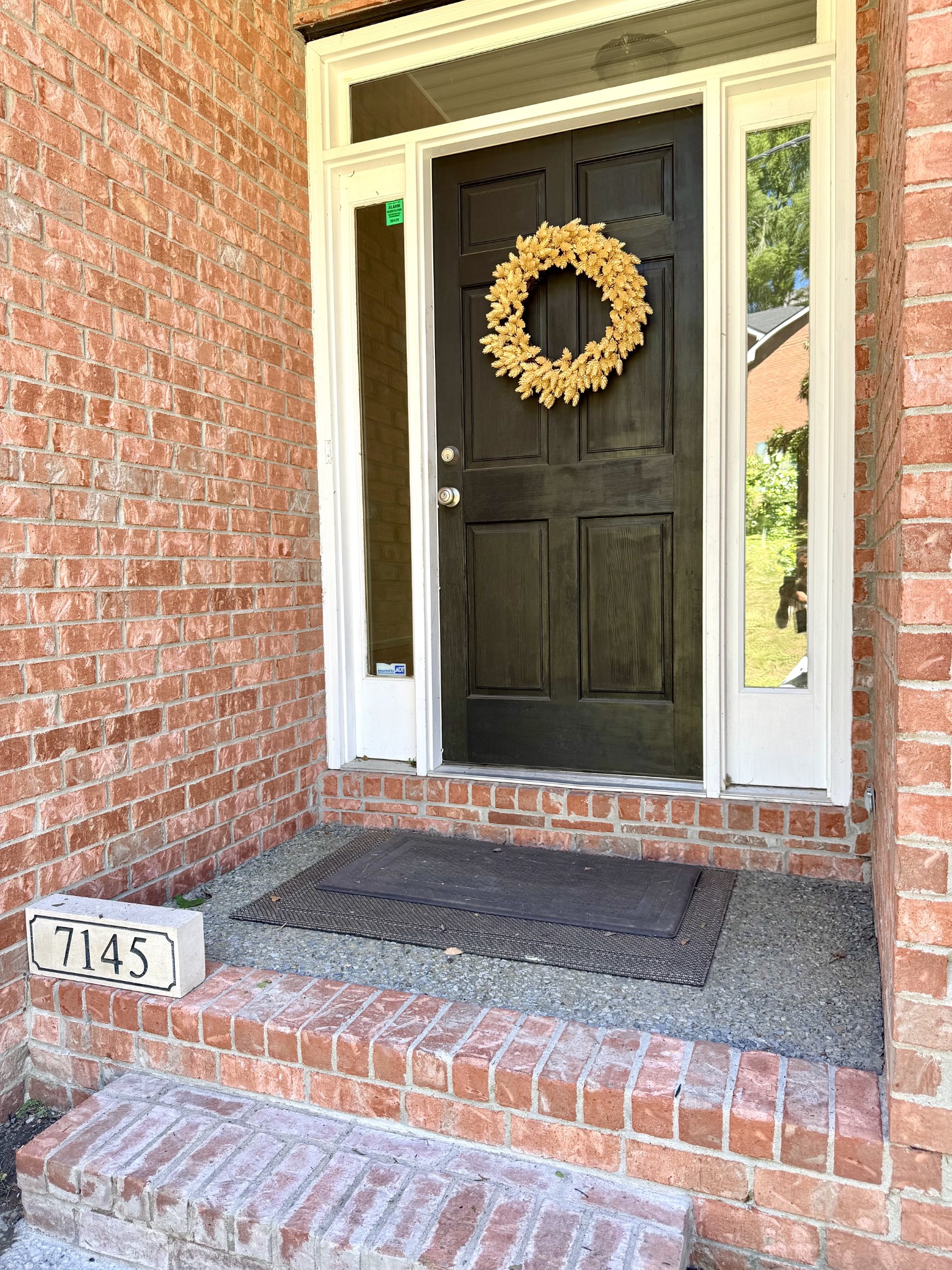 7145 Forrest Oaks Dr, Nashville, TN 37221
