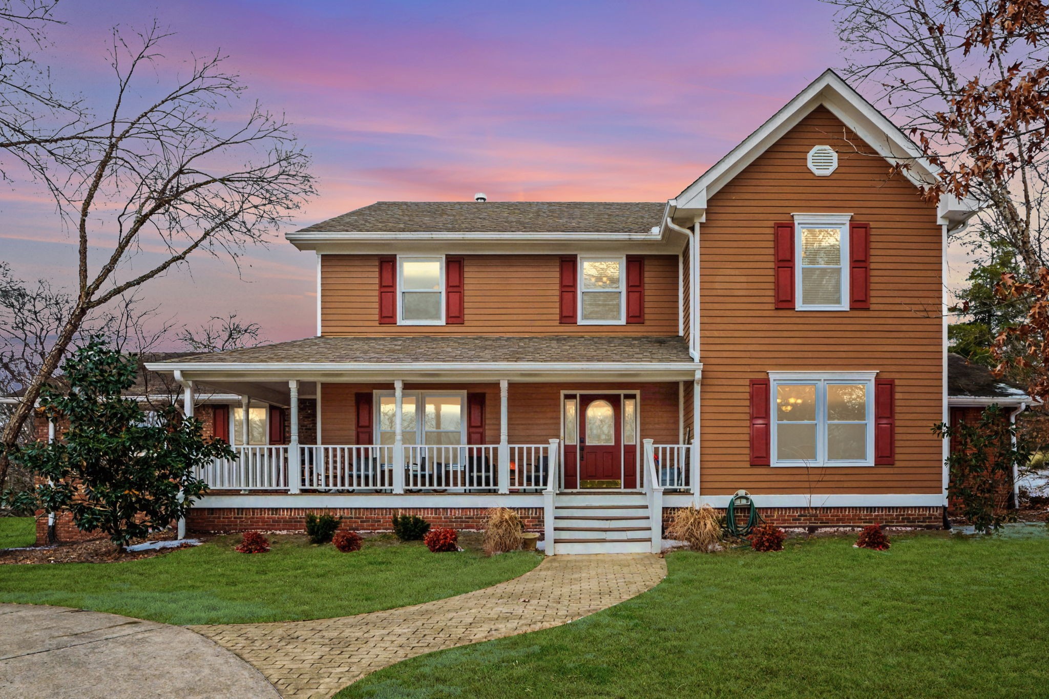 218 Spring Valley Rd, Hendersonville, TN 37075