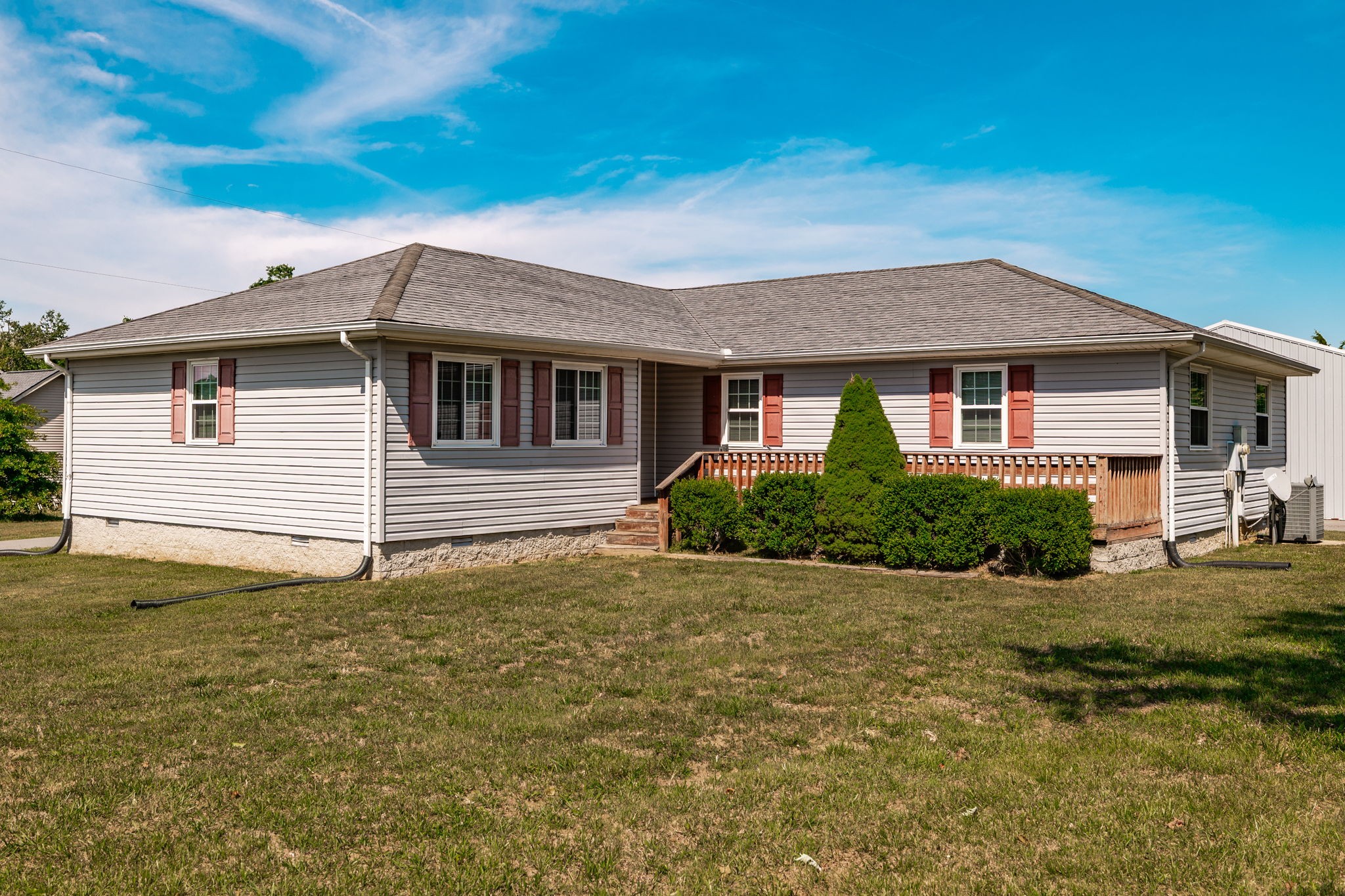 1212 Mount Vernon Rd, Bethpage, TN 37022