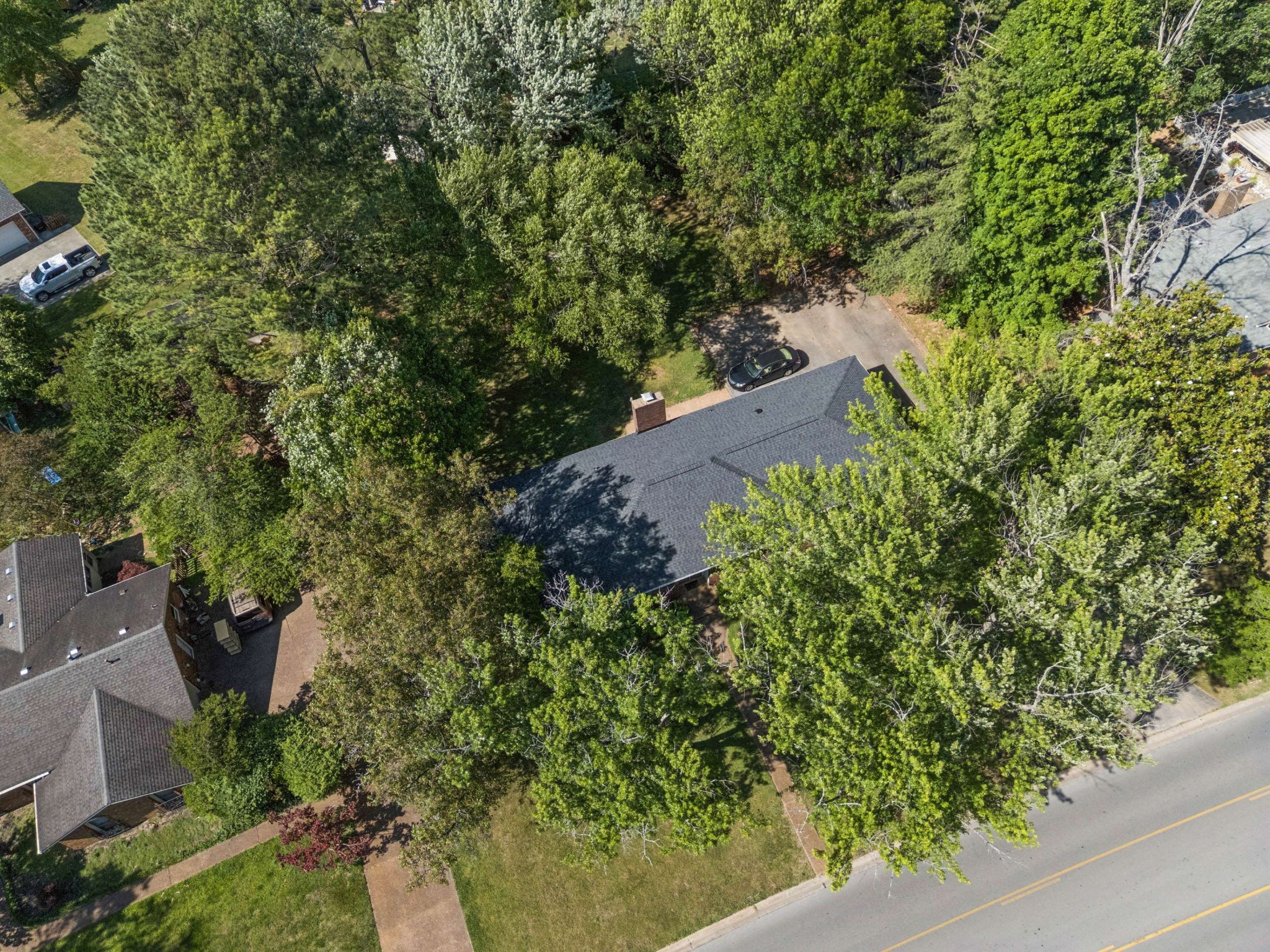 1814 Haynes Dr, Murfreesboro, TN 37129