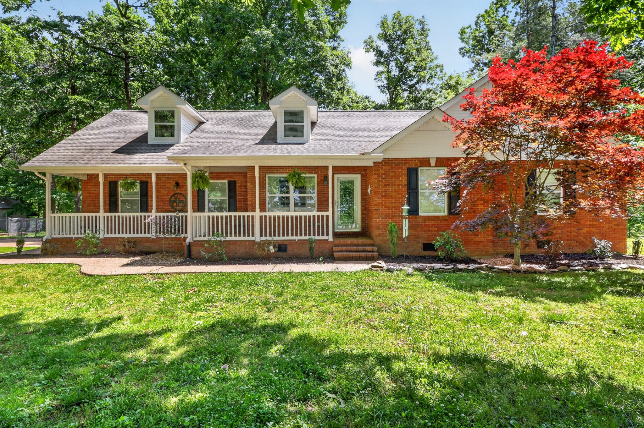 2502 Dobbins Pike, Portland, TN 37148