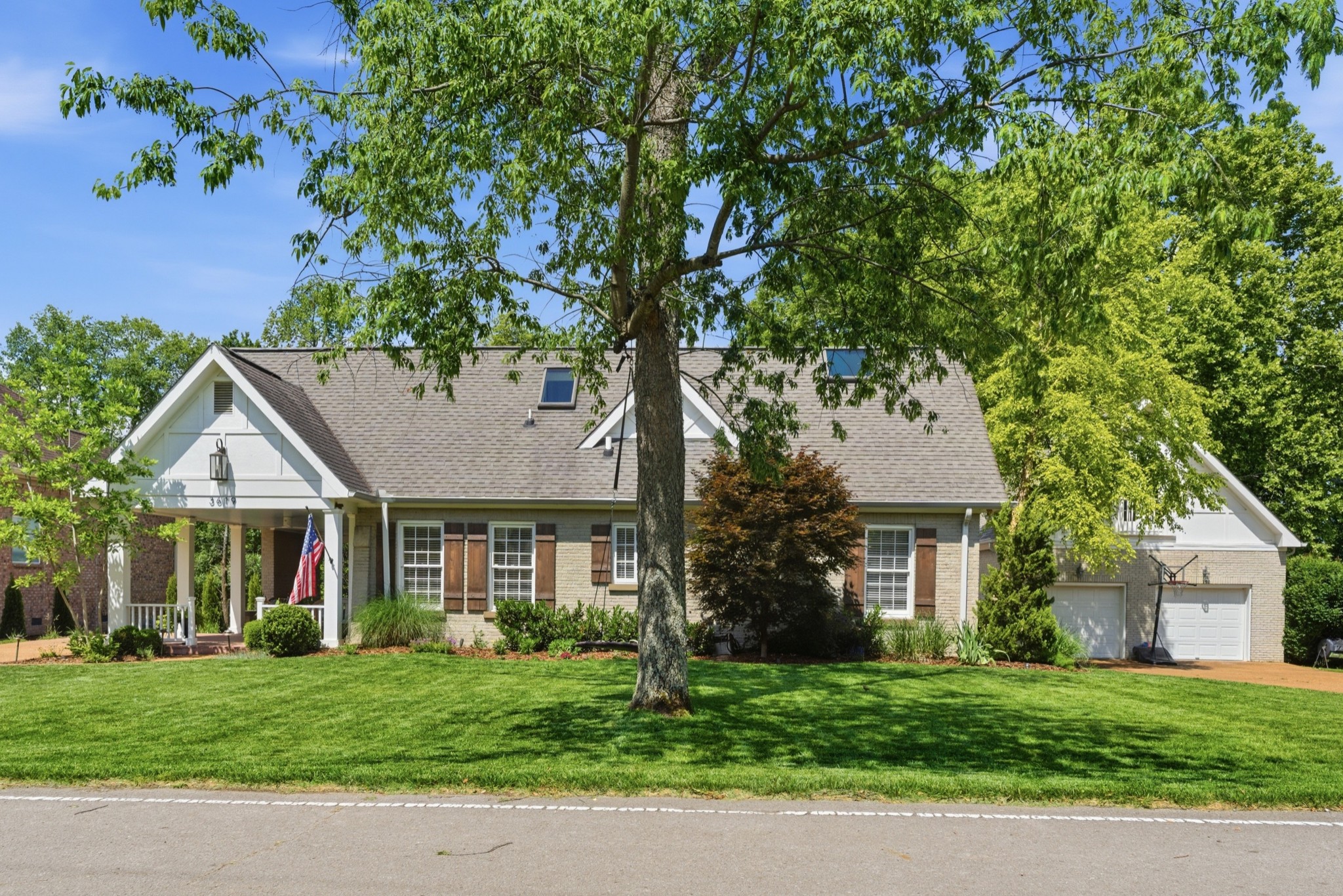3619 Caldwell Ct, Nashville, TN 37204