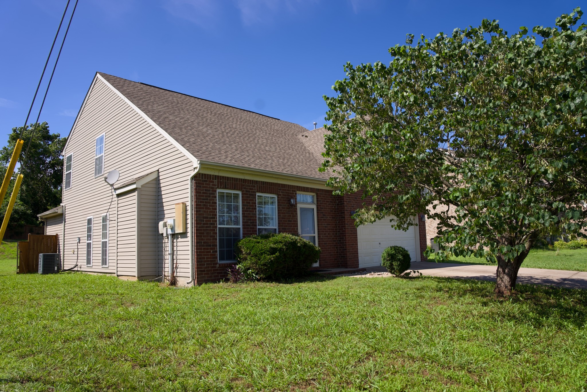 2244 Gilmore Crossing Ln, Nashville, TN 37218