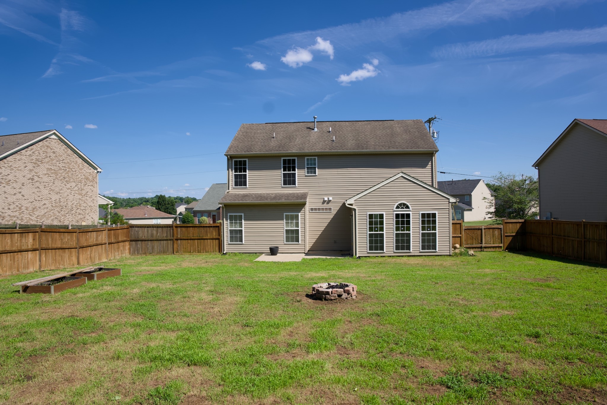 2244 Gilmore Crossing Ln, Nashville, TN 37218