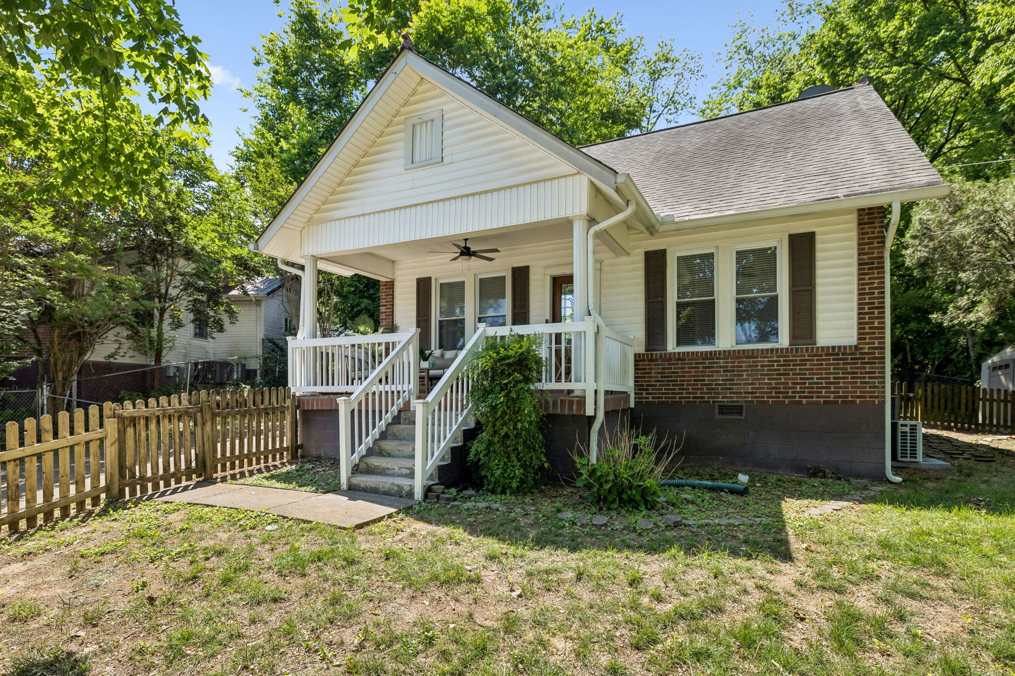 2687 Hartford Dr, Nashville, TN 37210