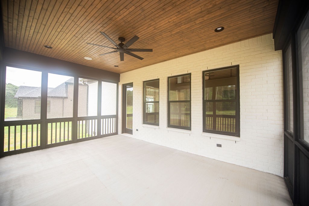 2928 Carisbrooke Dr, Mount Juliet, TN 37122