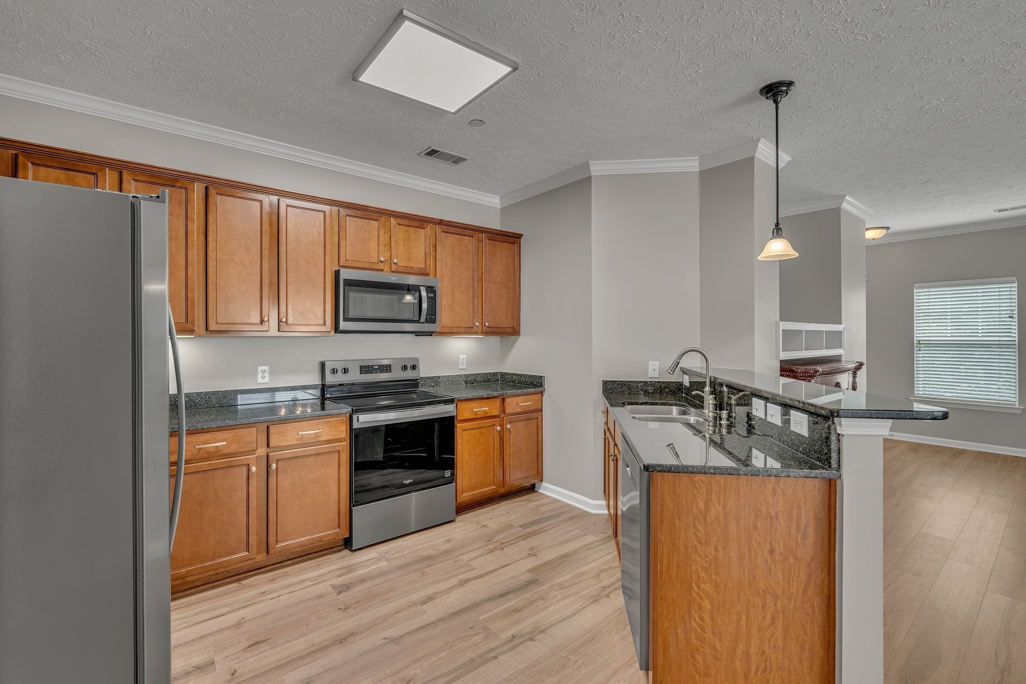 1033 Park Run Dr, Franklin, TN 37067