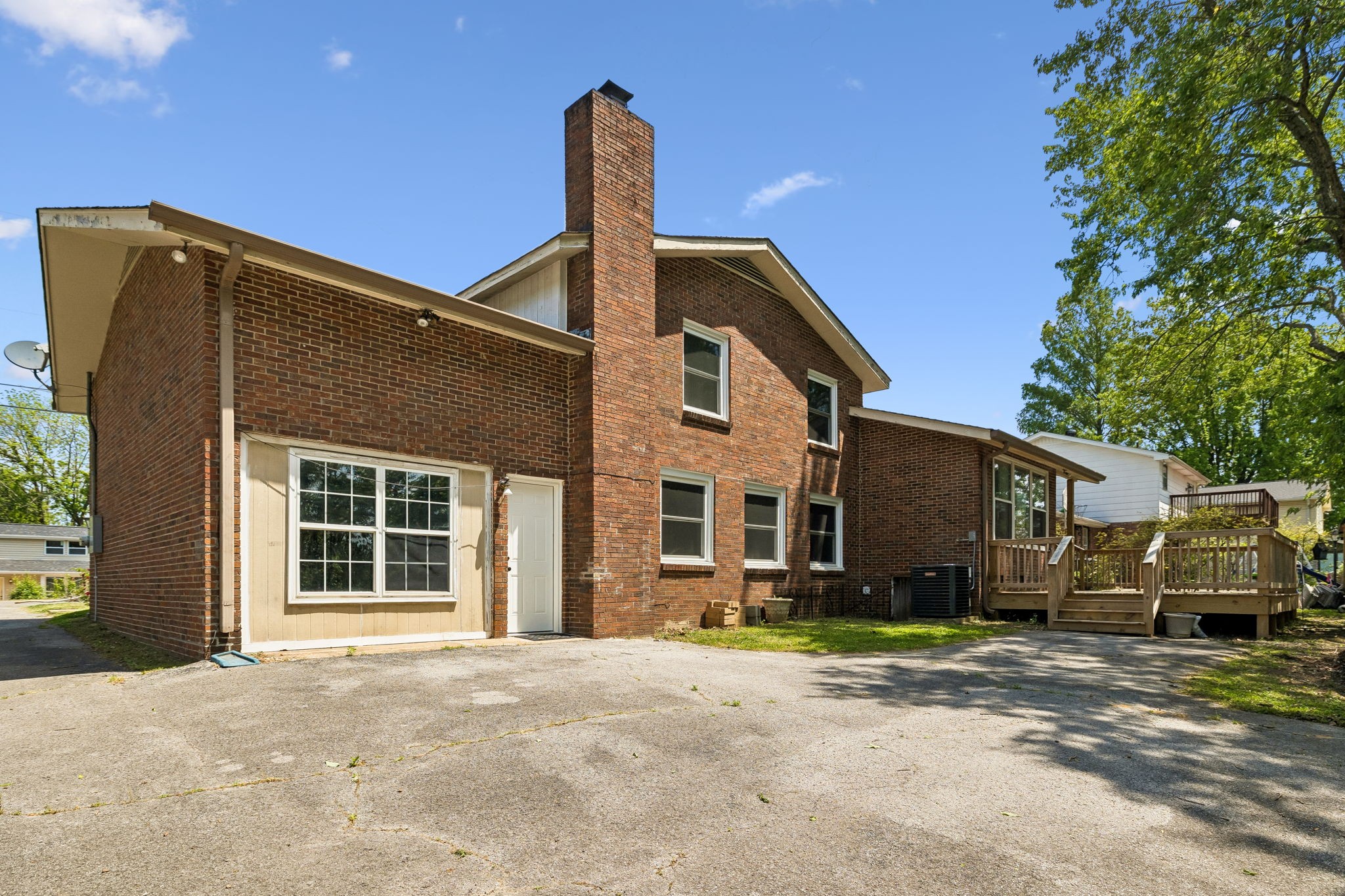 2617 Mesa Dr, Nashville, TN 37217
