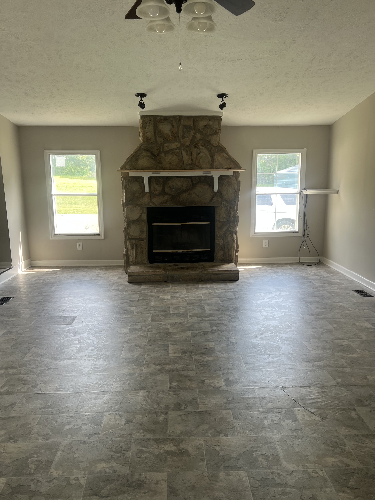 337 Jefferson Pike, La Vergne, TN 37086