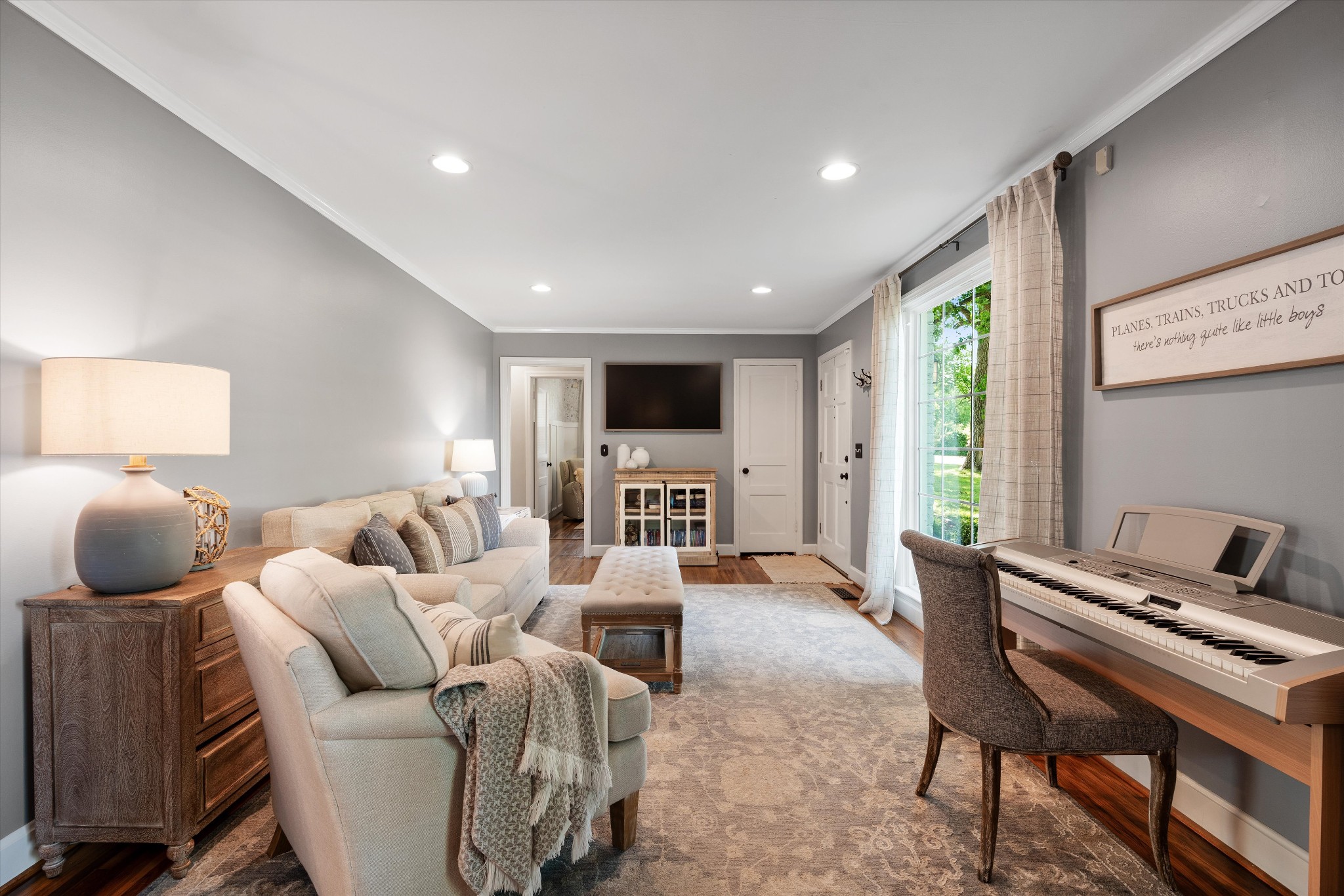 513 Brentlawn Dr, Nashville, TN 37220