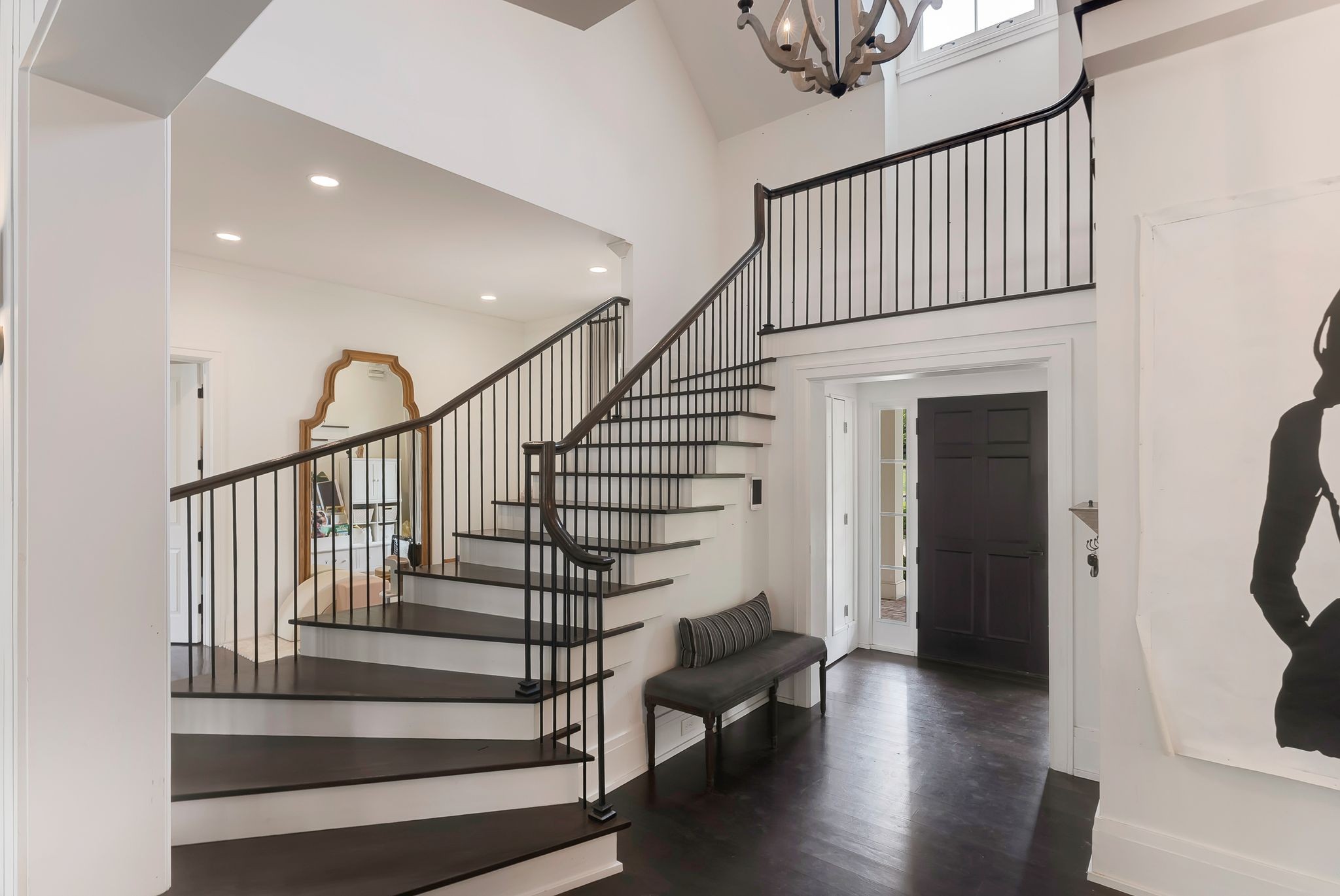 2 Bridleway Trl, Nashville, TN 37215