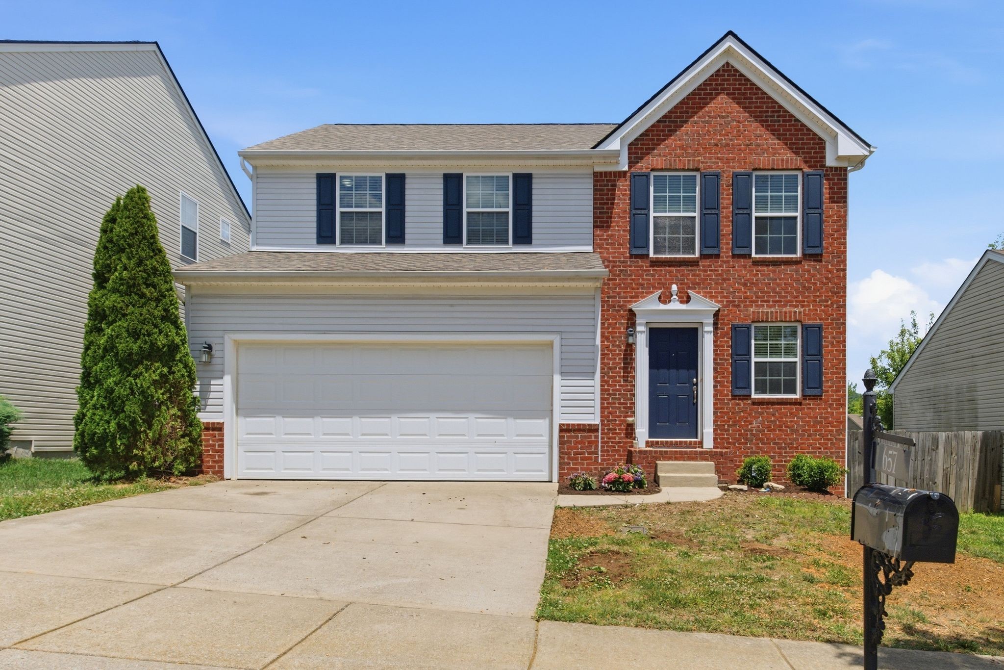 657 Wolfeboro Ln, Nashville, TN 37221