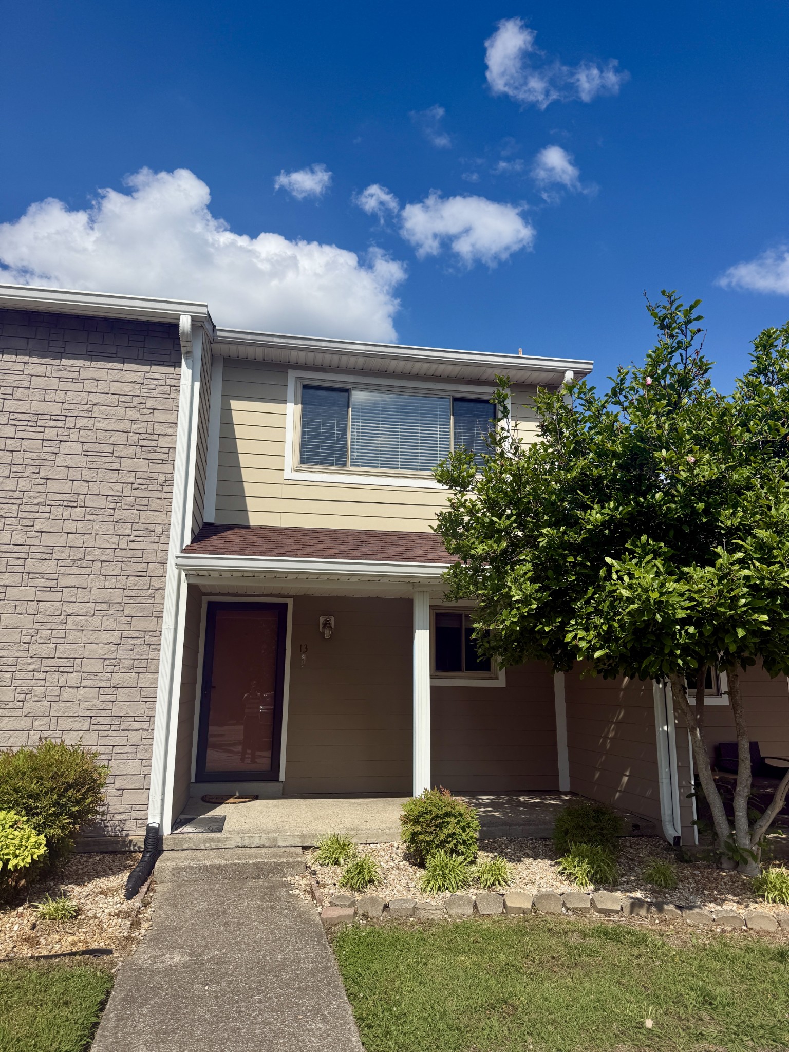 2169 Highway 41 S #13, Greenbrier, TN 37073
