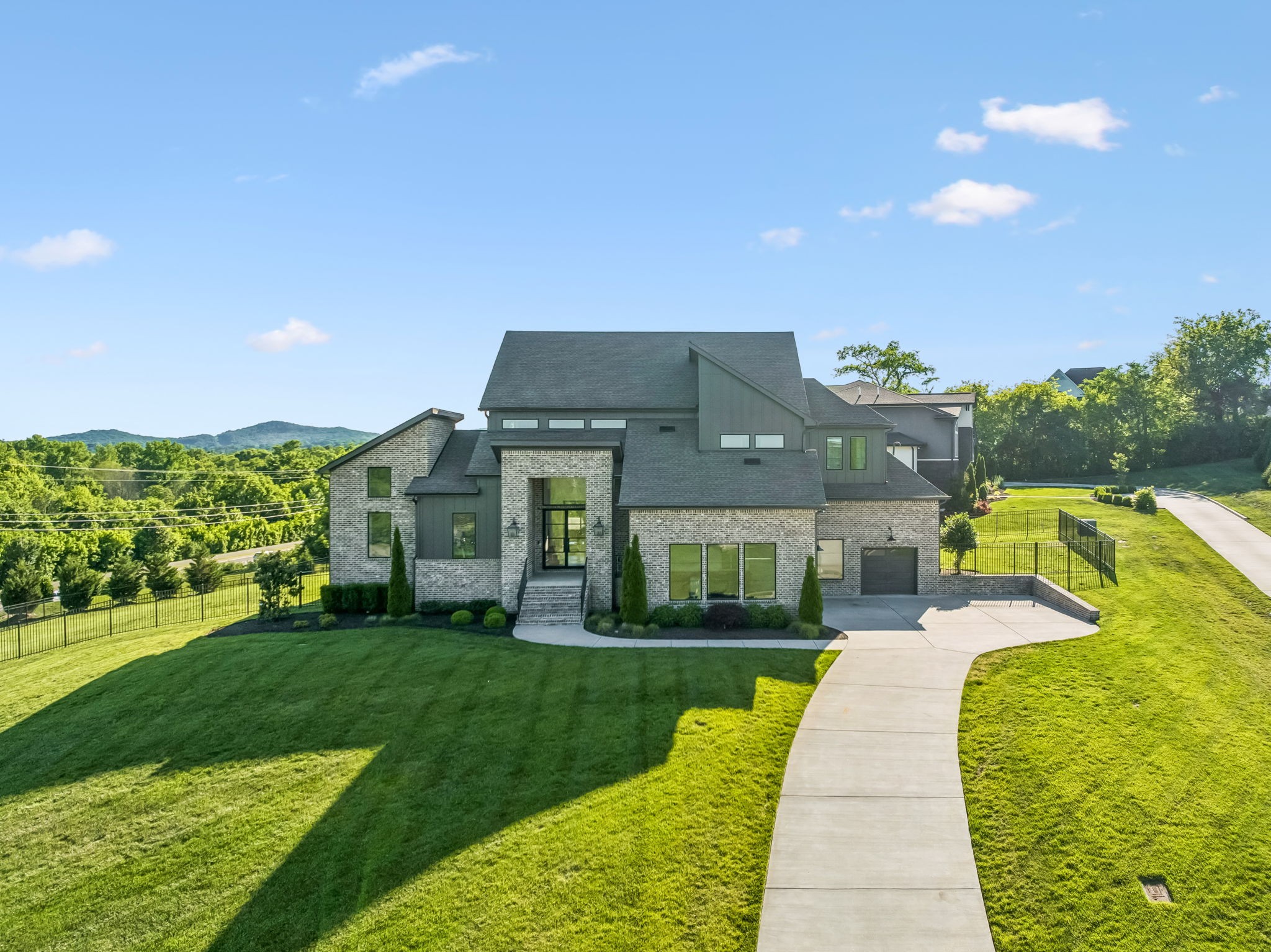 1005 Heights Blvd, Brentwood, TN 37027