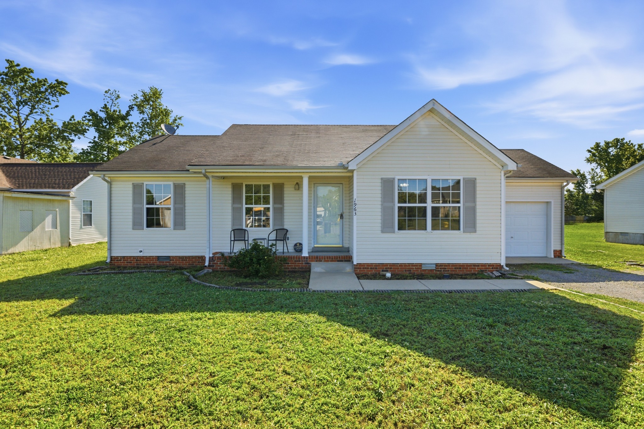 1963 Gateland Dr, Murfreesboro, TN 37127