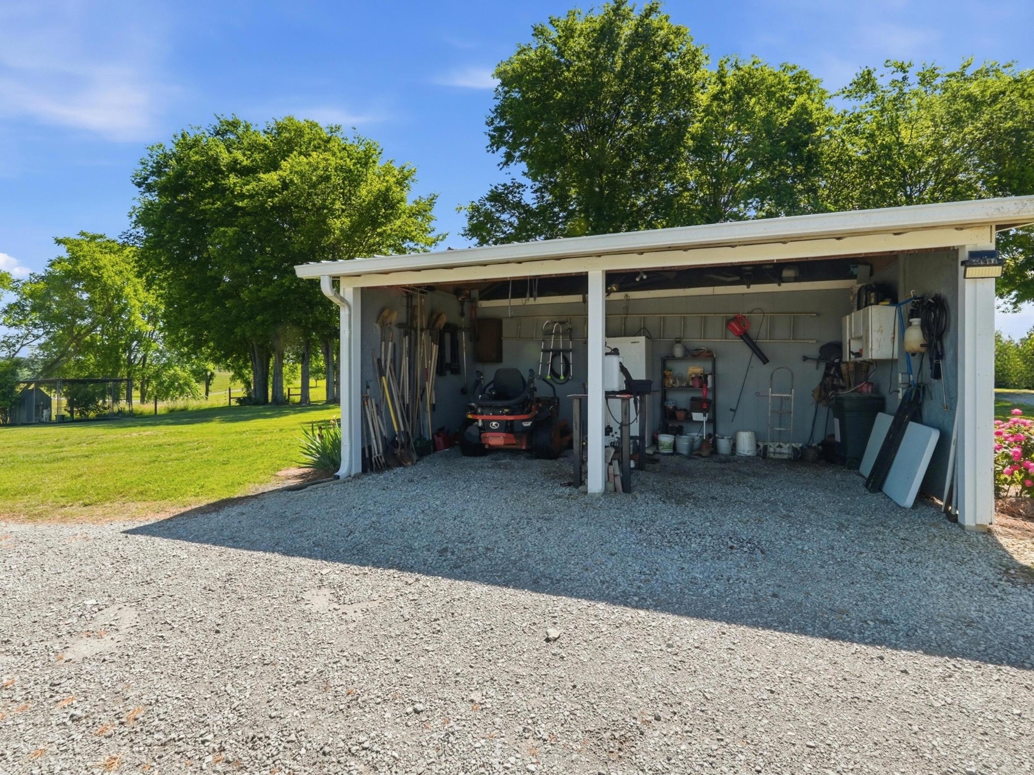 597 Hiwassee Rd, Lebanon, TN 37087