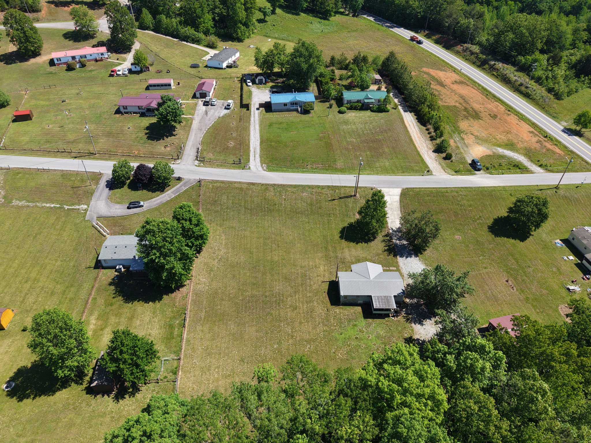 0 Briarwood Dr Lot 13, Charlotte, TN 37036