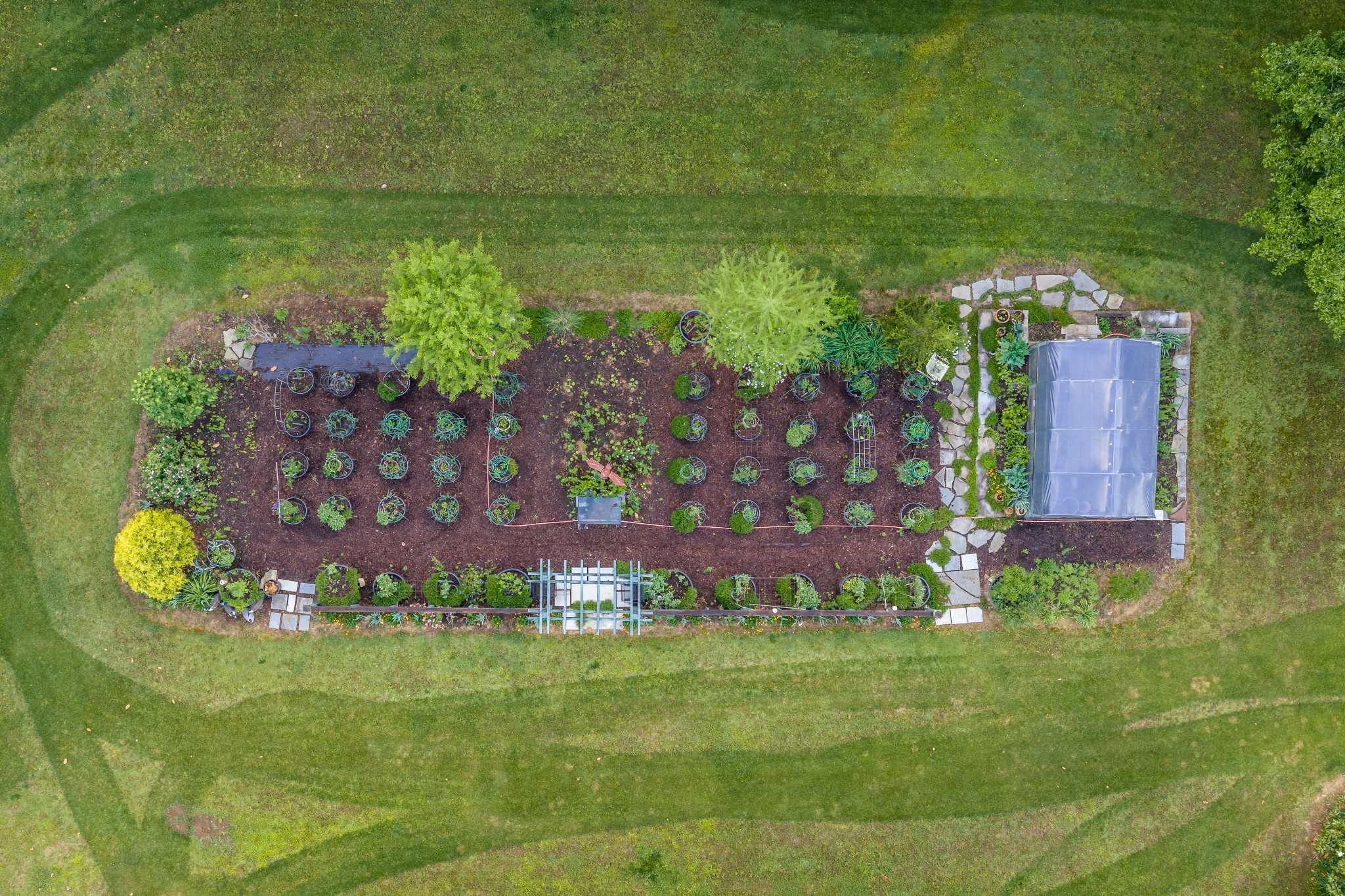 1098 Fred Gibbs Rd, White Bluff, TN 37187