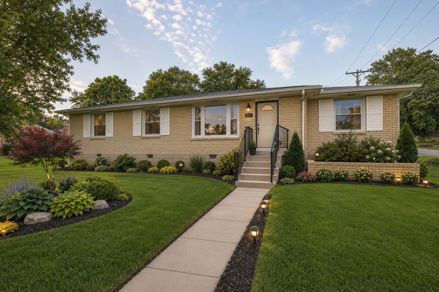 227 Bonnaridge Dr, Hermitage, TN 37076