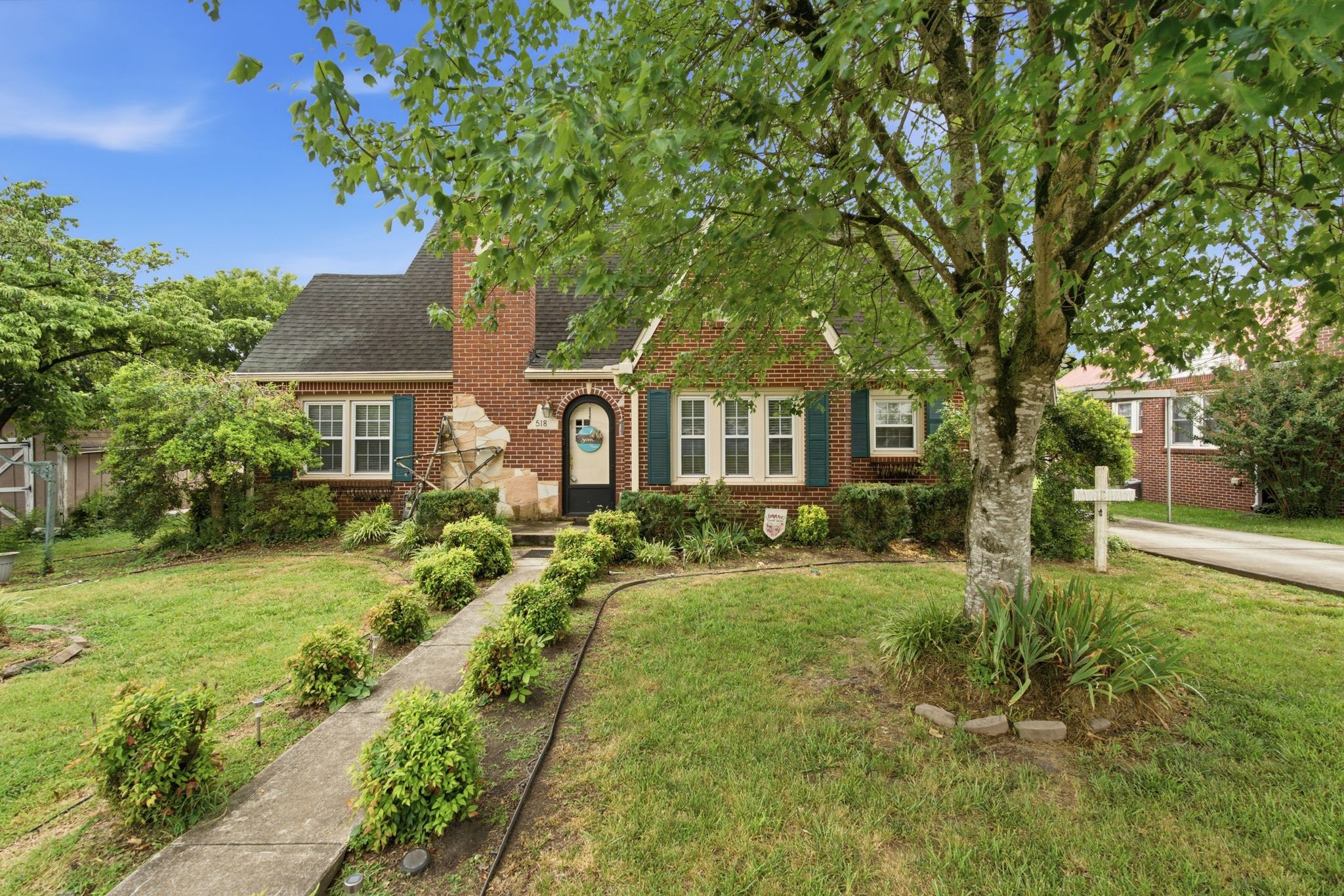 518 Jefferson Ave E, Carthage, TN 37030