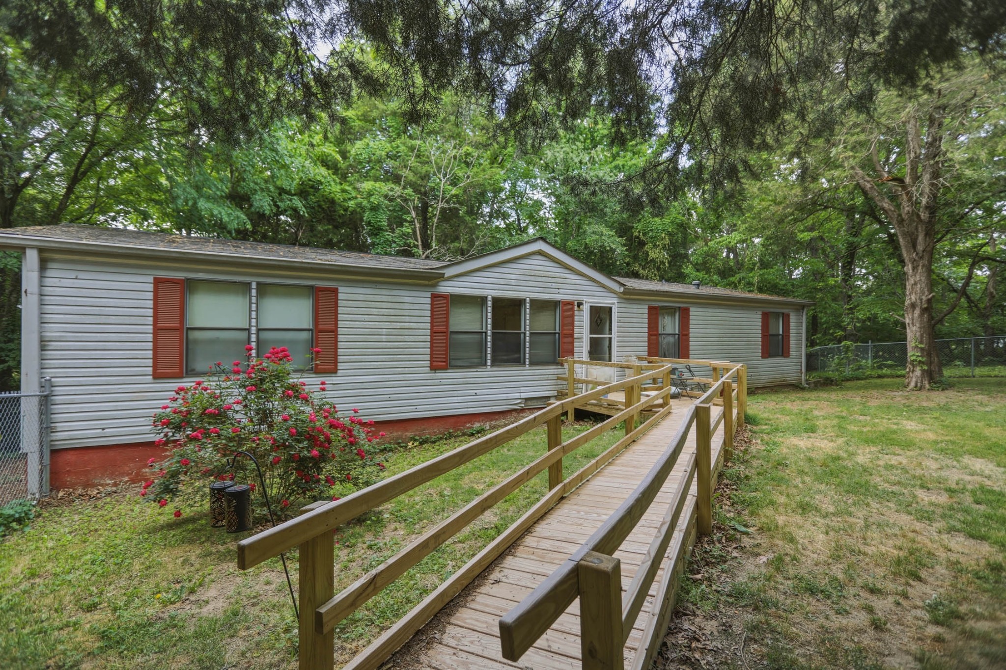 1024 Pickle Knight Rd, Joelton, TN 37080