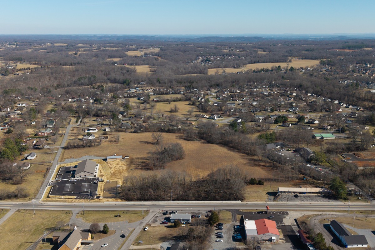 105 Eastside Dr, White House, TN 37188