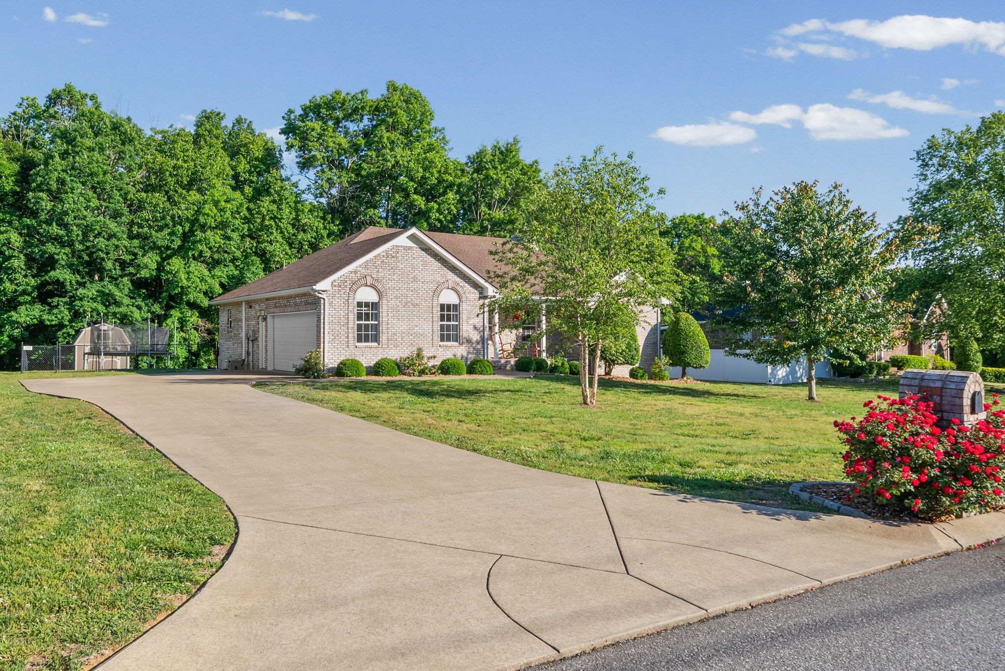 1475 Eastland Dr, Ashland City, TN 37015