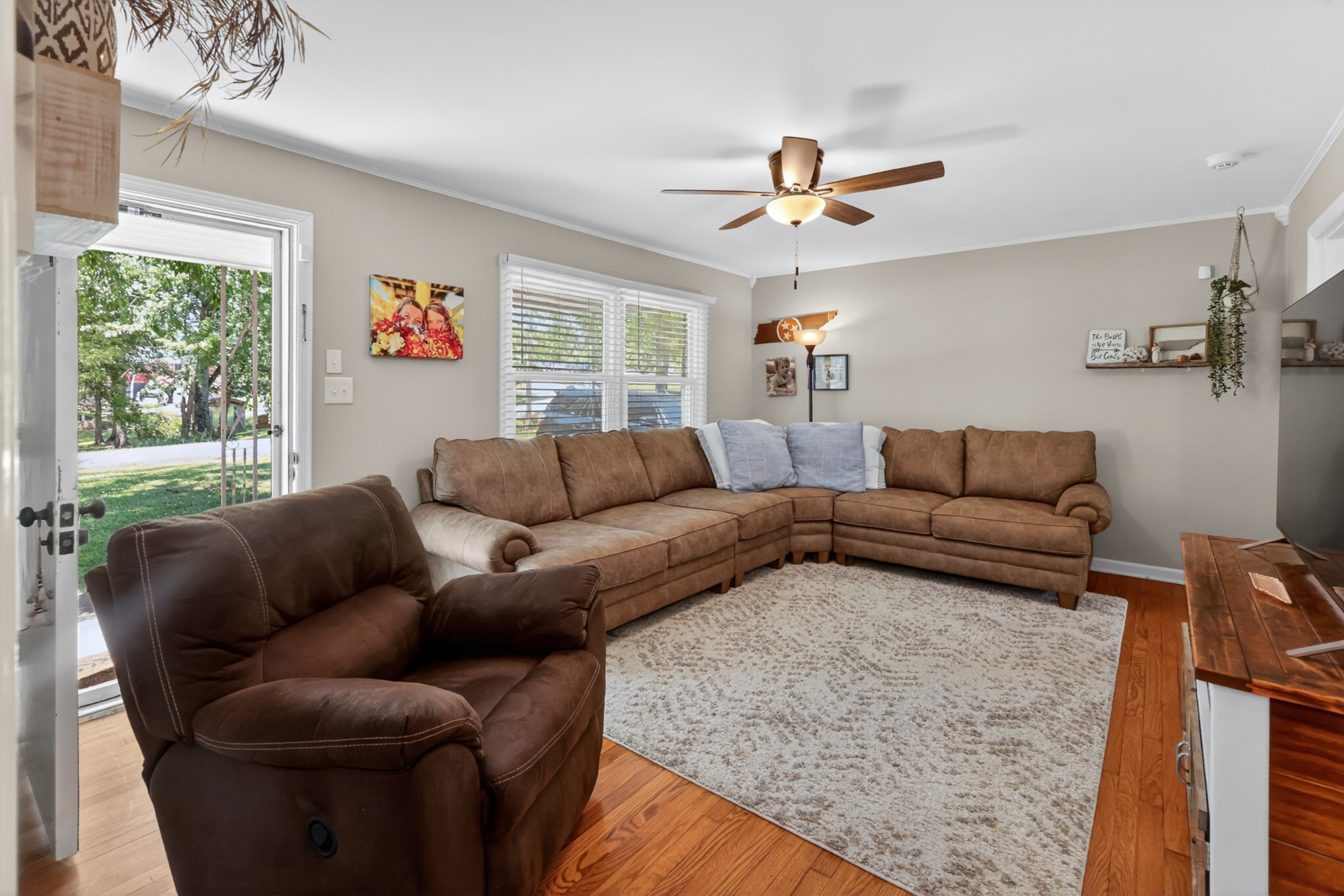 105 Daleview Cir, Columbia, TN 38401