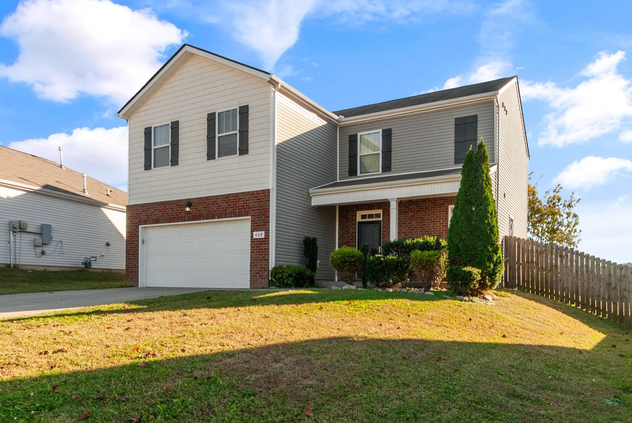 664 Prominence Rd, Columbia, TN 38401