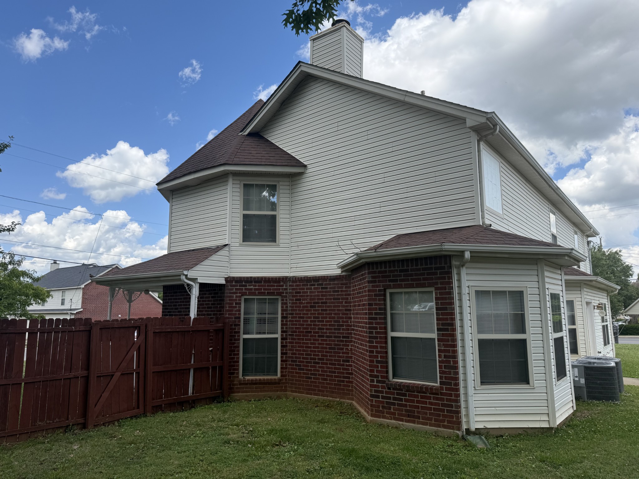 5453 Hickory Woods Dr, Antioch, TN 37013