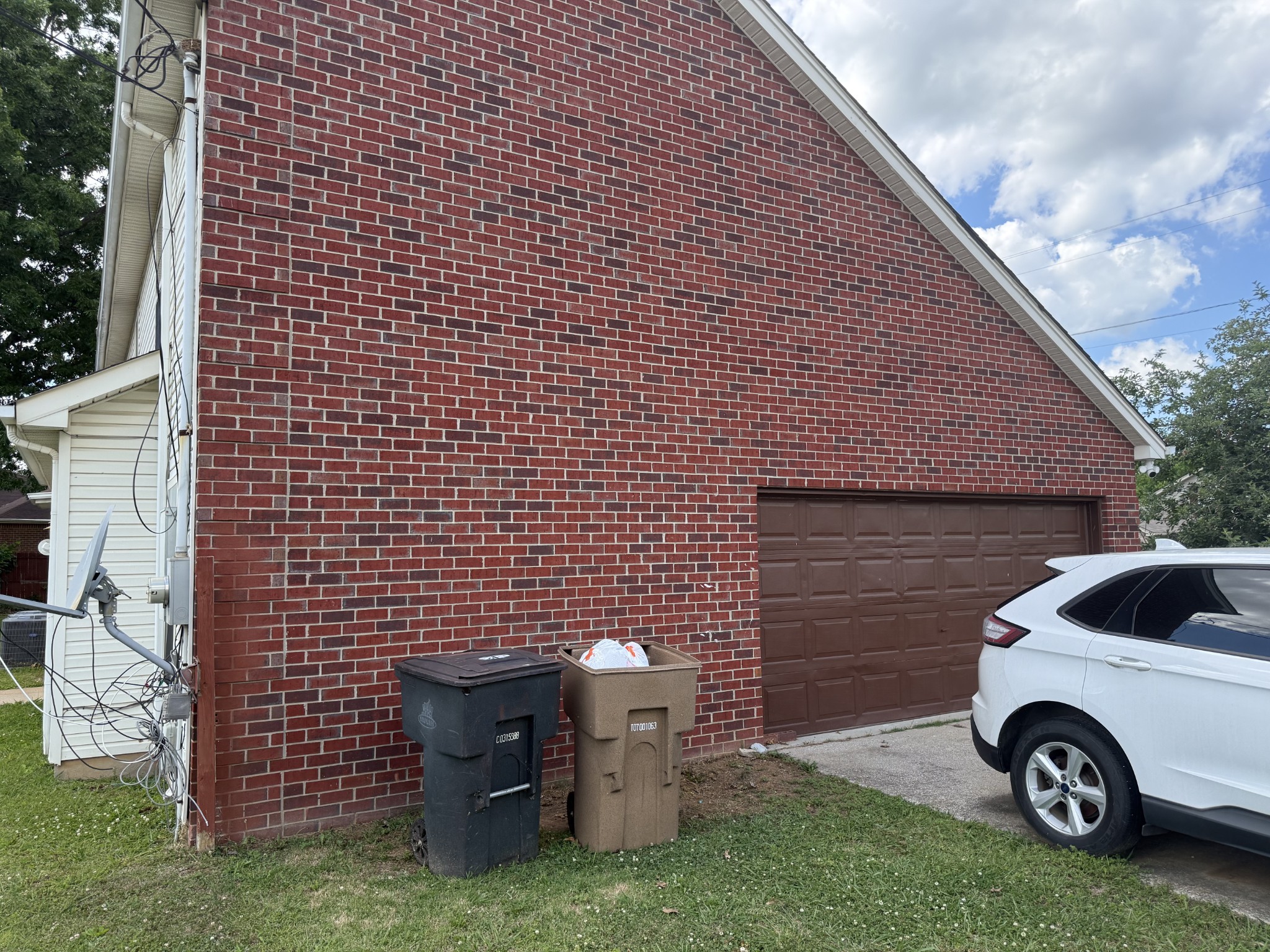 5453 Hickory Woods Dr, Antioch, TN 37013