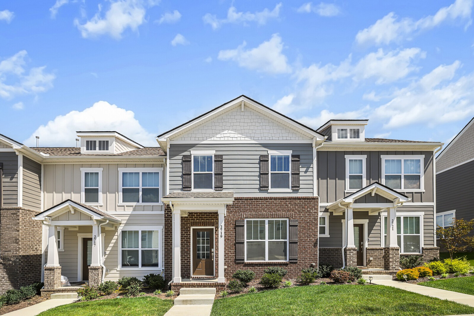 2719 Fordham St, Columbia, TN 38401
