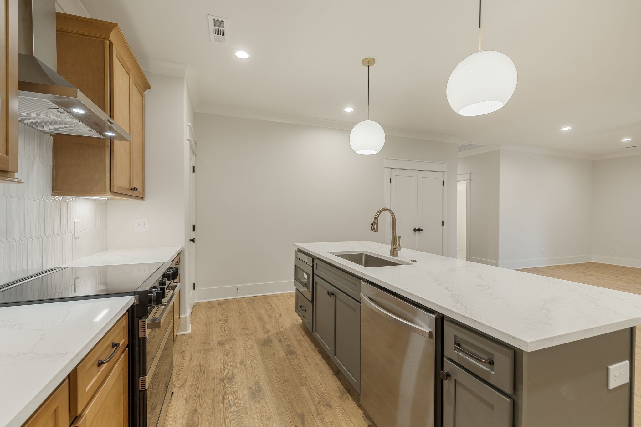 2019 Grace Johns Cir, Murfreesboro, TN 37128