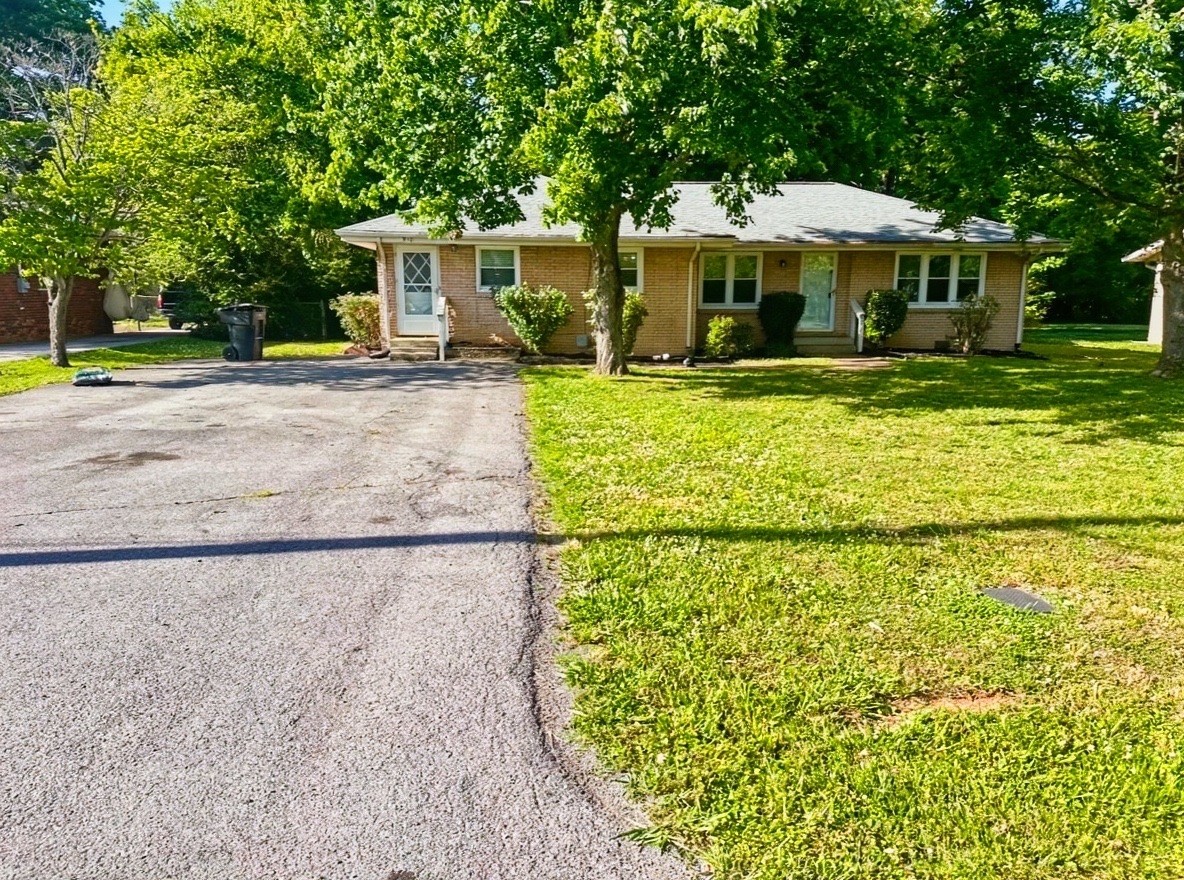 910 Glenwood Dr, Murfreesboro, TN 37129