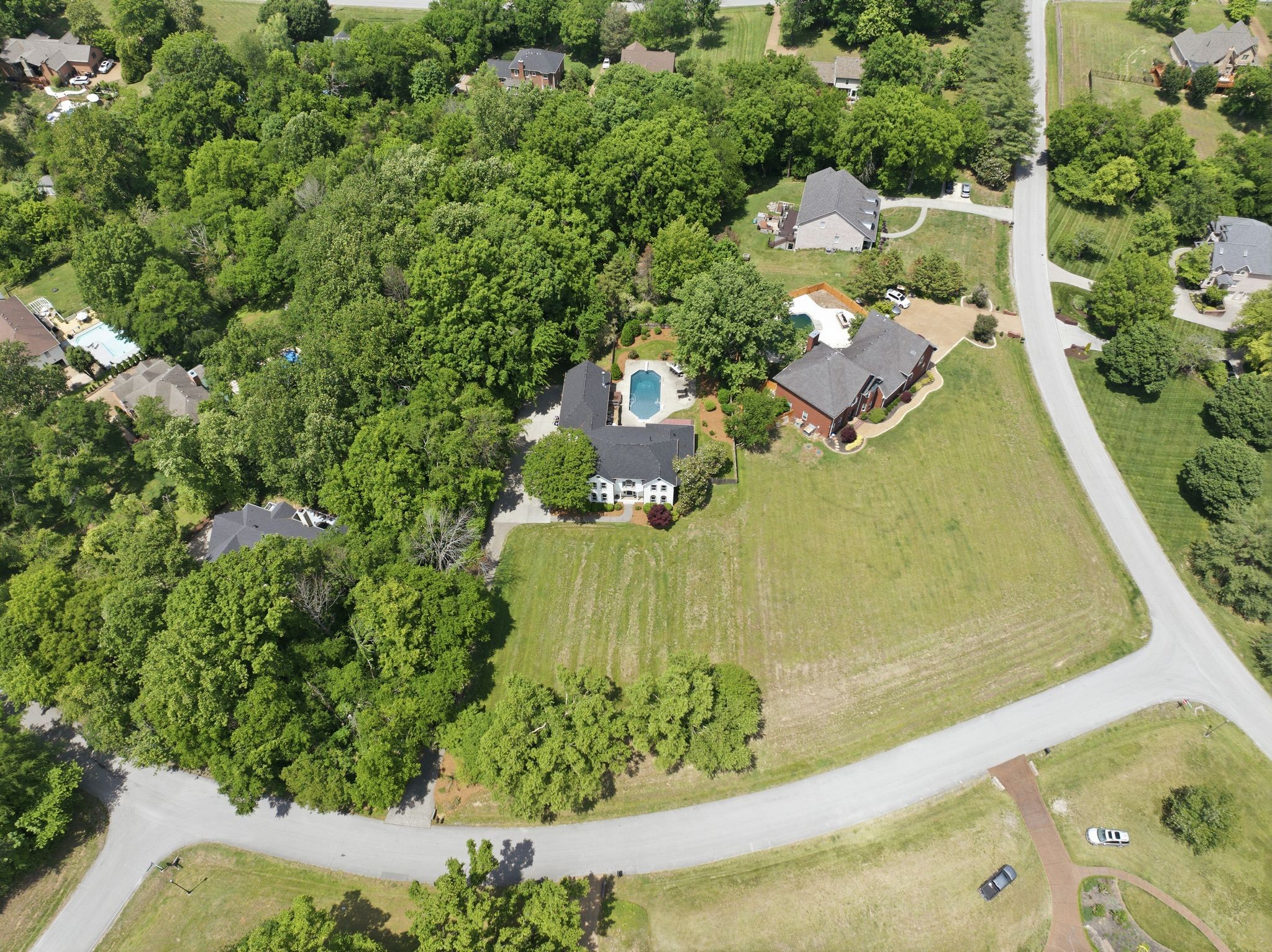 424 Martingale Dr, Franklin, TN 37067
