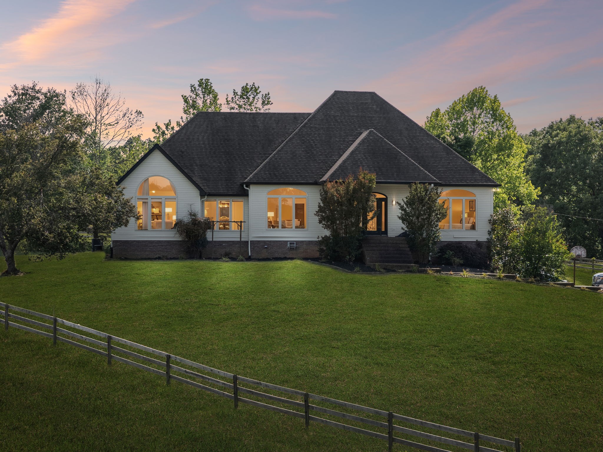 250 Home Place Rd, Dickson, TN 37055