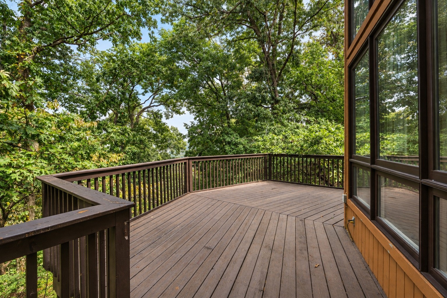 114 Forrest Valley Ct, Nashville, TN 37209