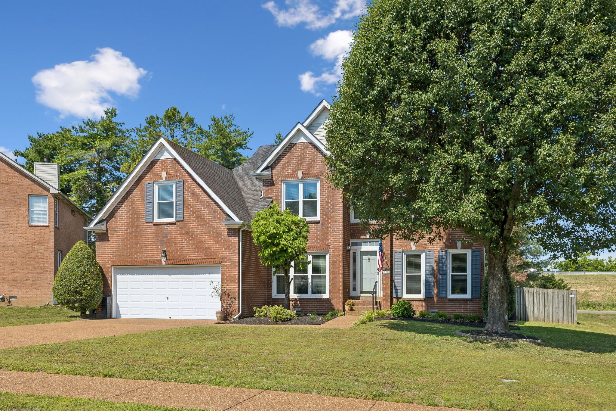 229 Circle View Dr, Franklin, TN 37067